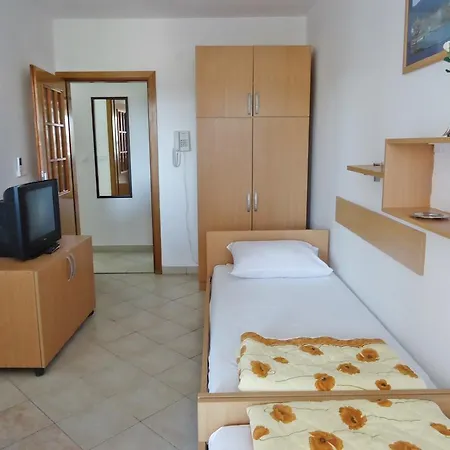 Apartament Anastasija *